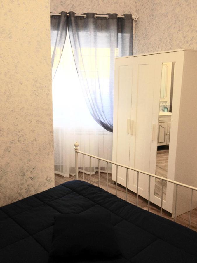Flores B&B Fiumicino Eksteriør billede