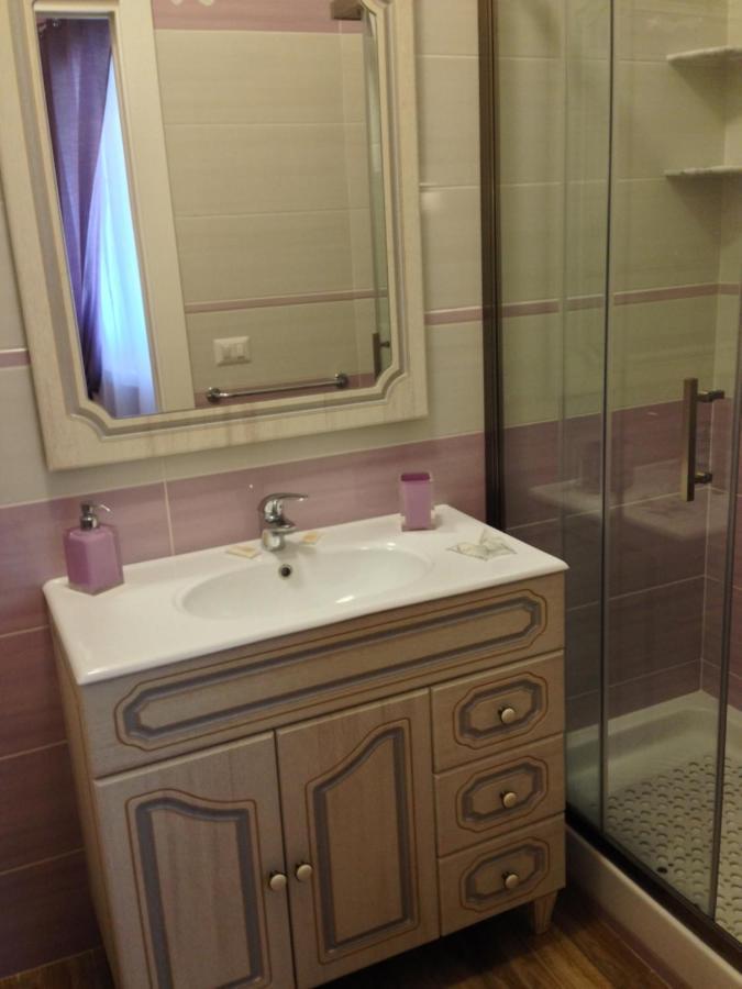 Flores B&B Fiumicino Eksteriør billede